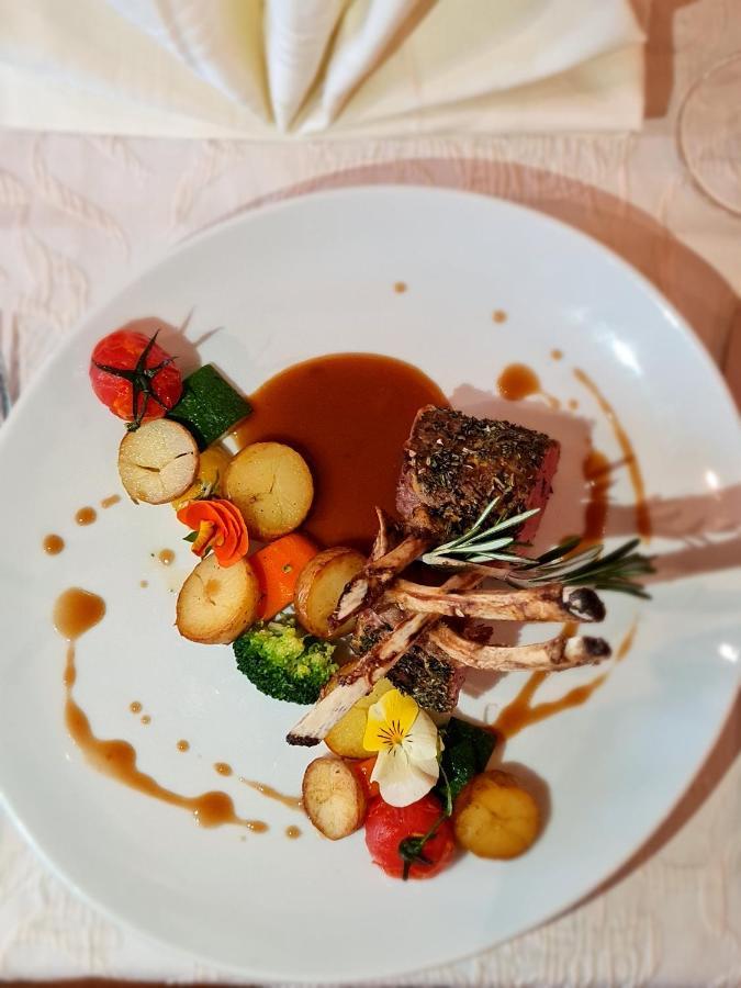 Aparthotel Helvetia Crans-Montana Zewnętrze zdjęcie