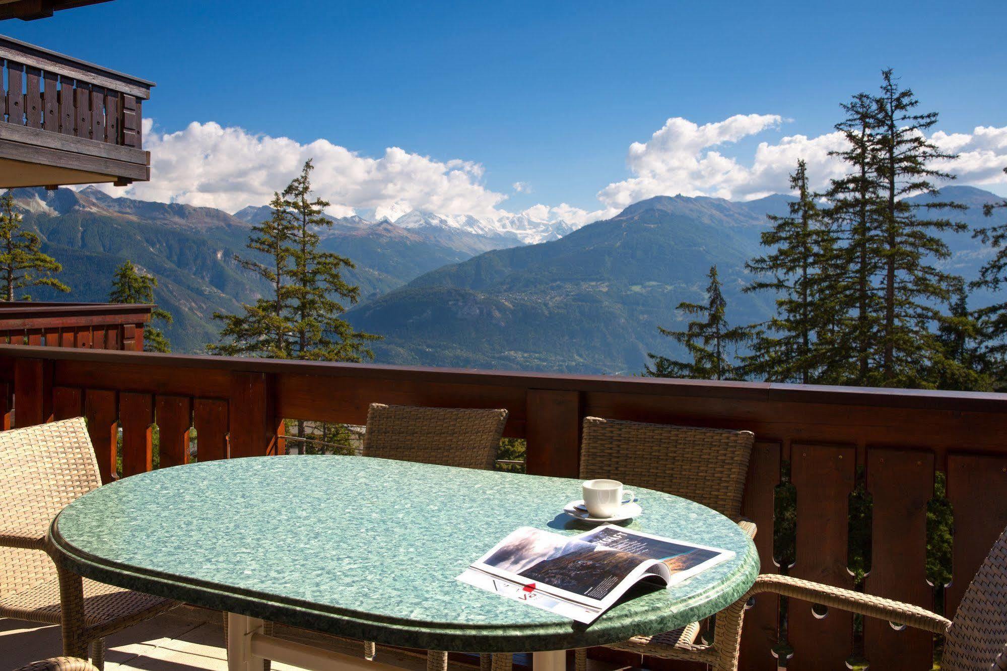 Aparthotel Helvetia Crans-Montana Zewnętrze zdjęcie